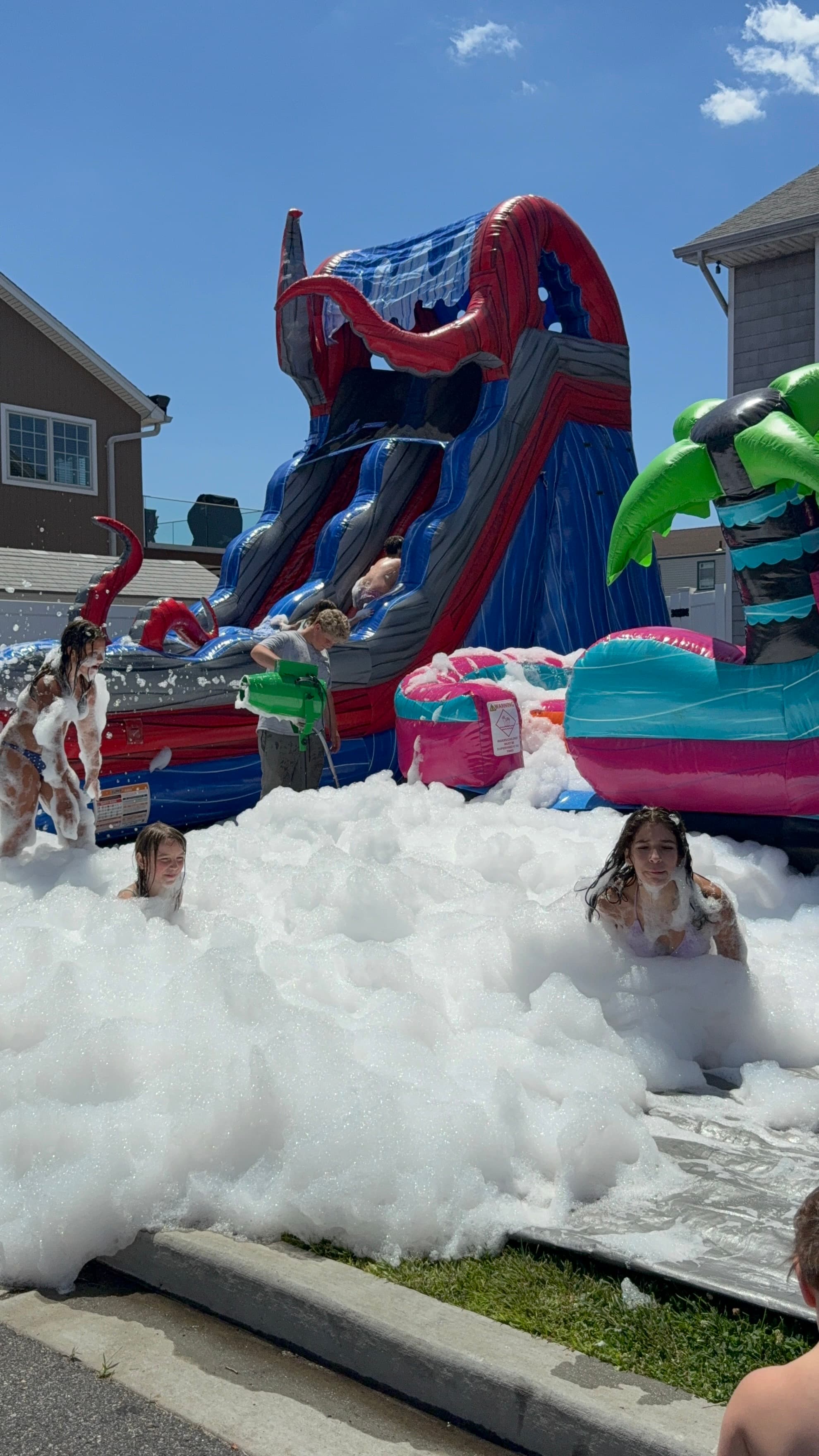 A Bounce LI rental set up at a real party