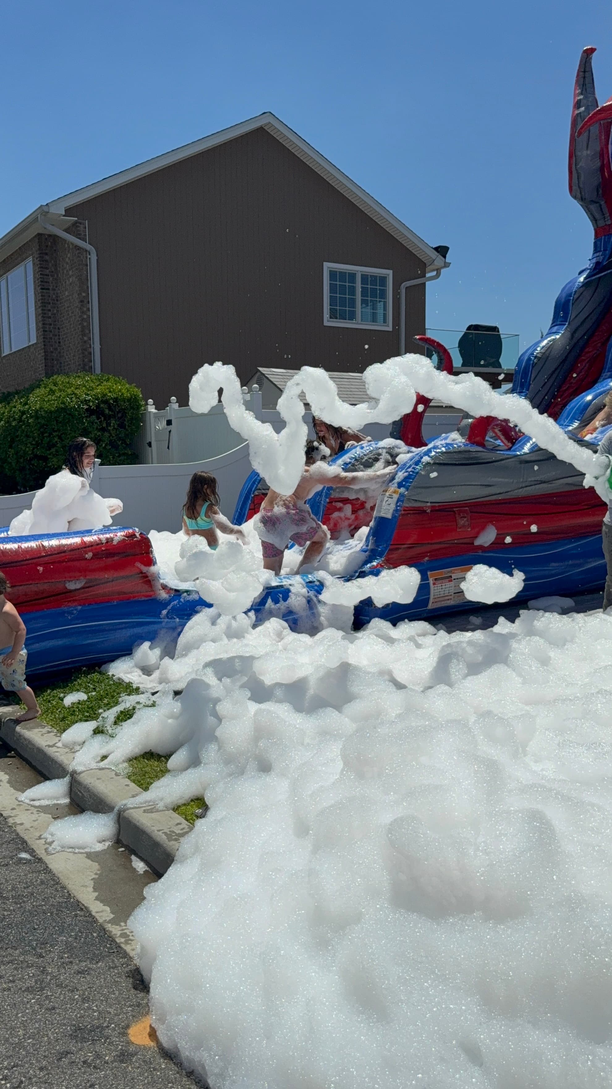A Bounce LI rental set up at a real party
