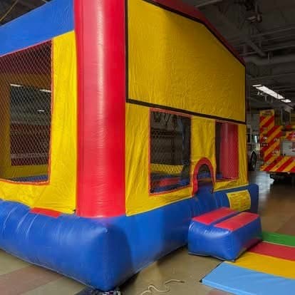 A Bounce LI rental set up at a real party