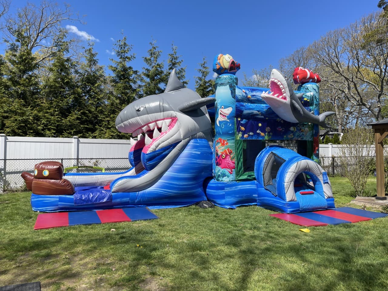 Shark Attack Combo — Combo Bouncer rental